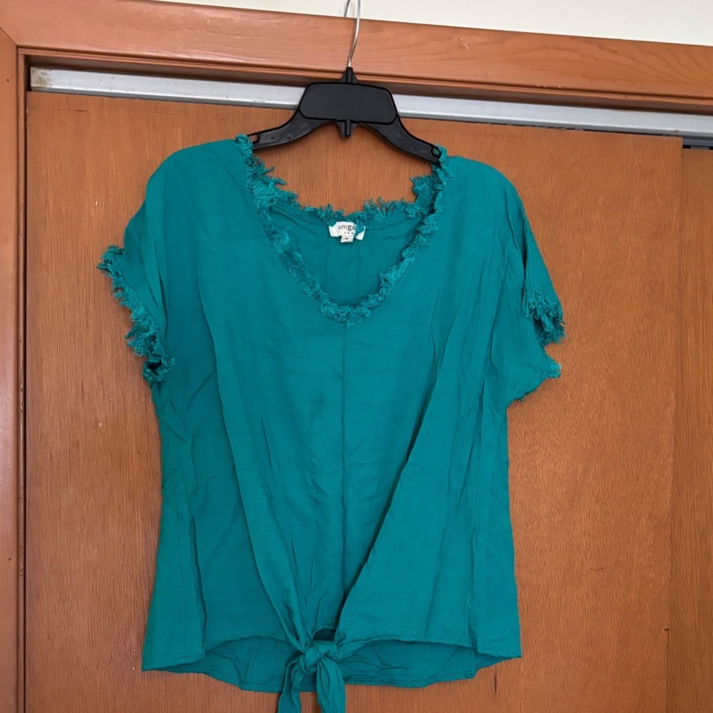 Umgee‎ Fringe Trim Tie-Front Top, V-Neck Short Sleeve Linen Blend Casual Blouse